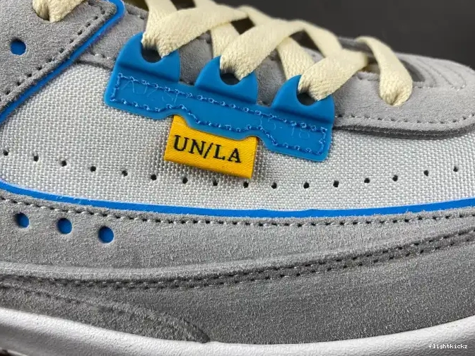 DN3802-001 Union 2 Retro Fog Grey Jordan 0519